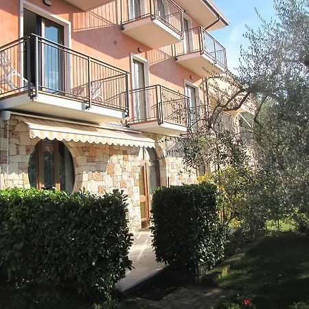 Aparthotel Margherita 3*