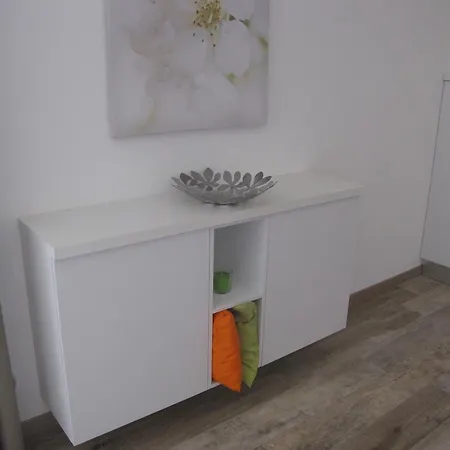 Margherita ברנצונה סול גארדה