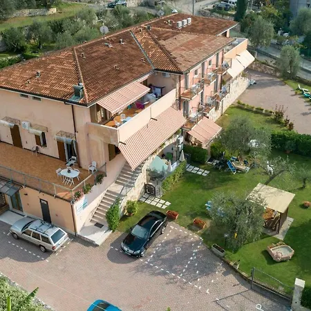 Margherita מלון דירות