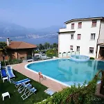 Margherita 4*