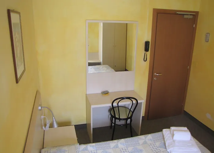 Lägenhetshotell Margherita Brenzone sul Garda